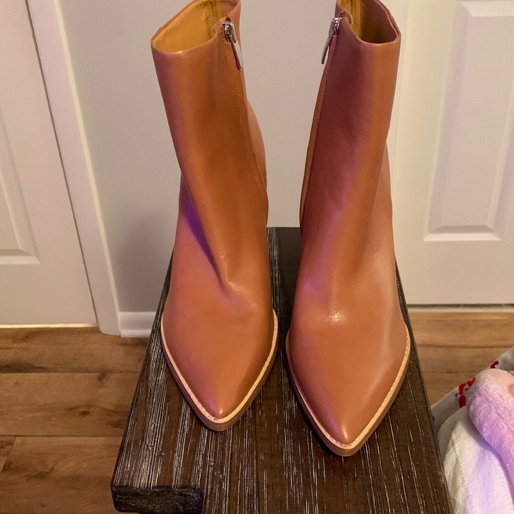 Nine West booties